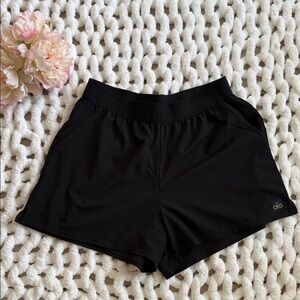 Alo Mesh Mirage Shorts Black Size M